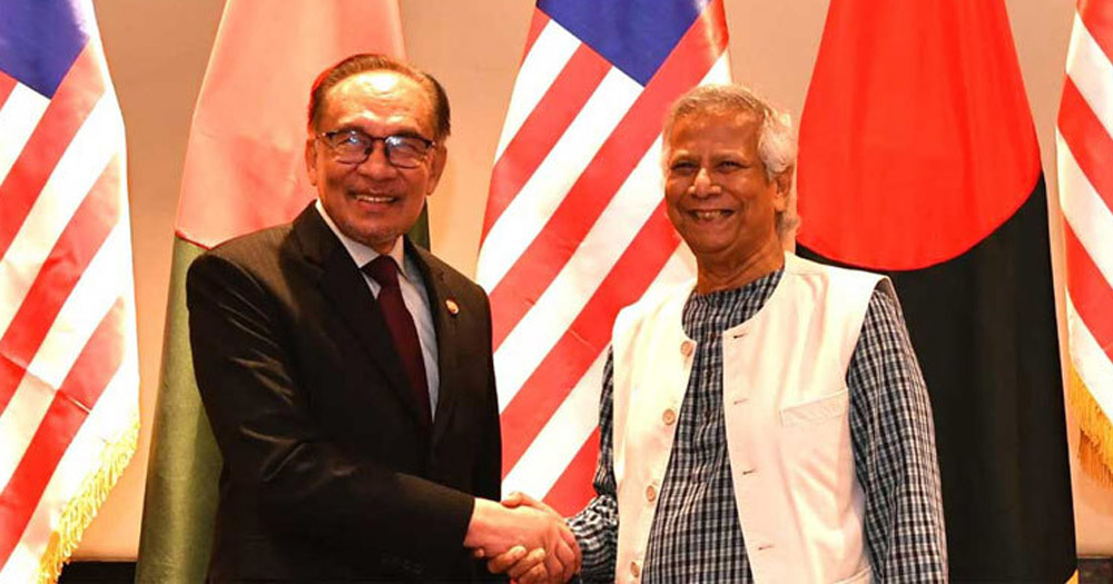 মালয়েশিয়া সফরে প্রধান উপদেষ্টা : শ্রমবাজার খোলার প্রত্যাশায় প্রবাসীরা