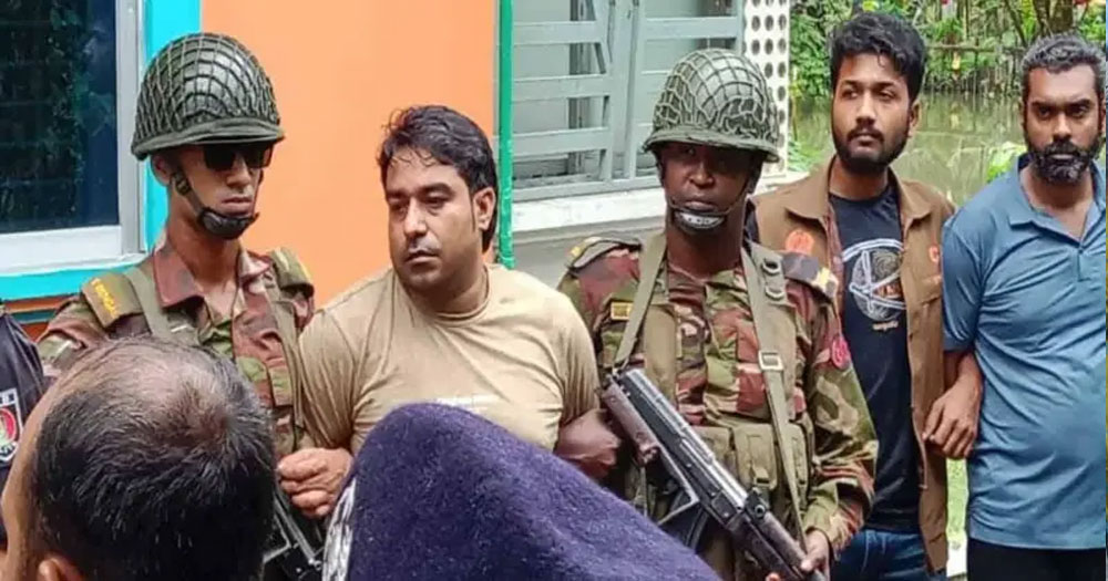 বালুতে পুঁতে ৪ কোটি টাকা চাঁদা আদায়, গ্রেপ্তার বিএনপি নেতা জনি