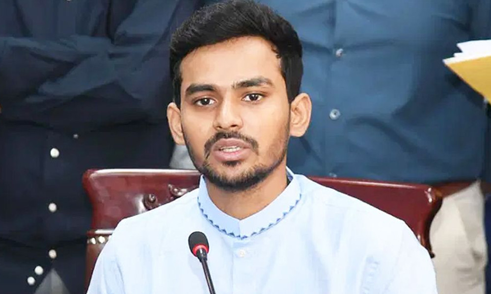 চাঁদাবাজিতে আমার সংশ্লিষ্টতা নেই : আসিফ মাহমুদ