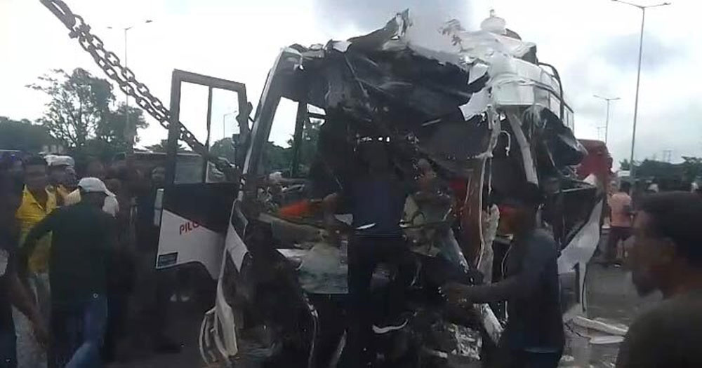 স্বাধীনতা দিবসের সকালে পশ্চিমবঙ্গের সড়কে ঝরল ১০ প্রাণ