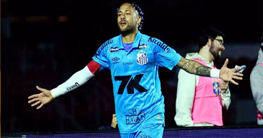 ৬ গোলে হেরে চোখের জলে মাঠ ছাড়লেন নেইমার