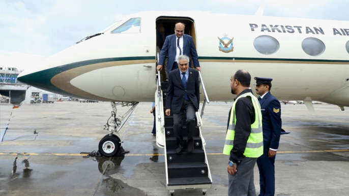 সহযোগিতা জোরদার করতে দুই দিনের সফরে ঢাকায় পাকিস্তানের পররাষ্ট্রমন্ত্রী ইসহাক দার