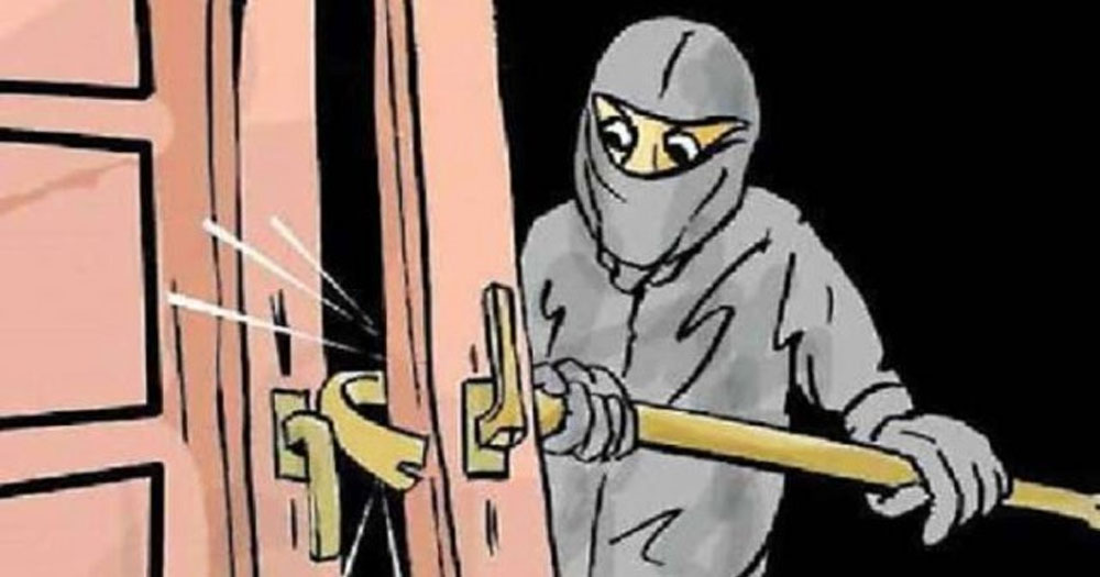 জেলা প্রশাসকের কার্যালয়ে কেটলি চুরি, যুবকের ৬ মাসের জেল