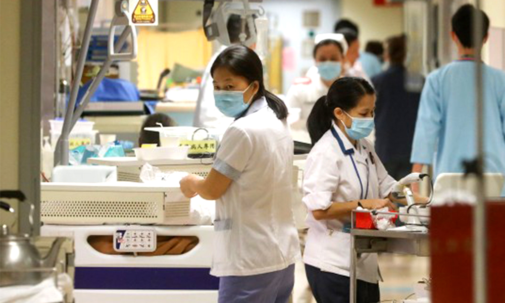 চীনে উন্নত চিকিৎসায় প্রধান বাধা খাদ্য ও ভাষা