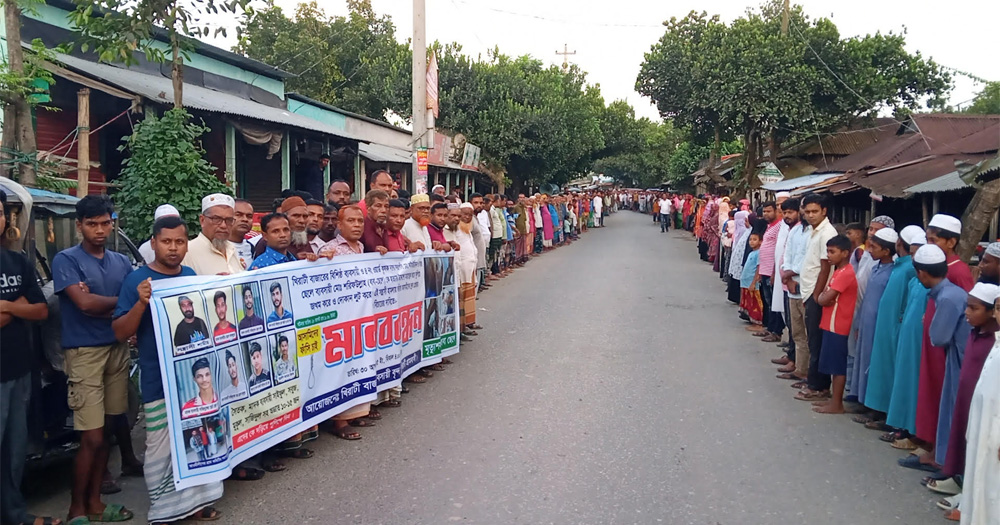 কাপাসিয়ায় মাদকাসক্তদের হামলায় আহত পিতা-পুত্র