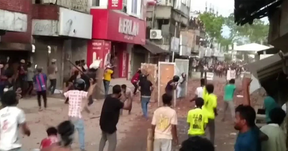 ব্রাহ্মণবাড়িয়ায় ধাক্কা লাগা নিয়ে দুই গ্রামবাসীর সংঘর্ষ