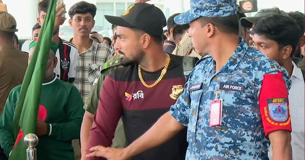 এশিয়া কাপ খেলতে দুবাইয়ের পথে টাইগারদের প্রথম বহর