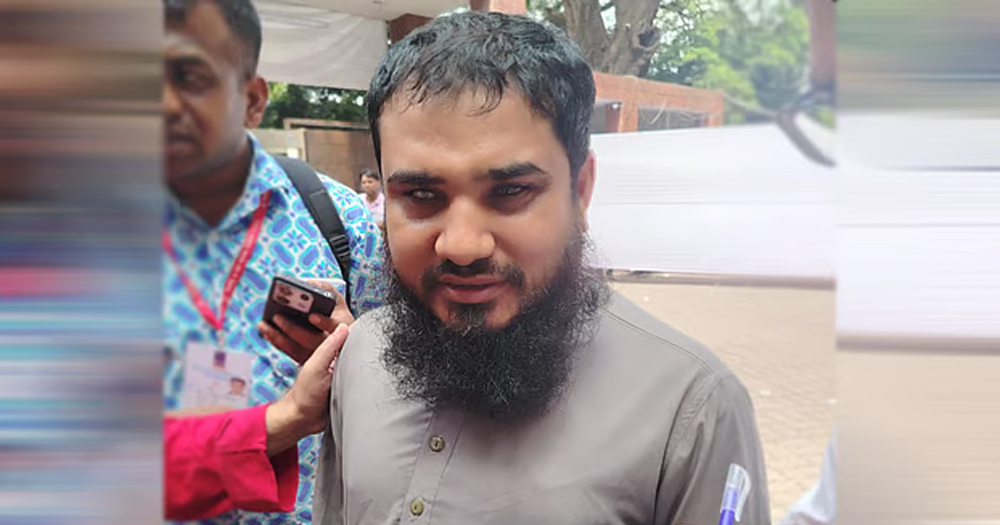 ডাকসুতে ব্রেইল ভোট দিয়ে উচ্ছ্বসিত ফারুক