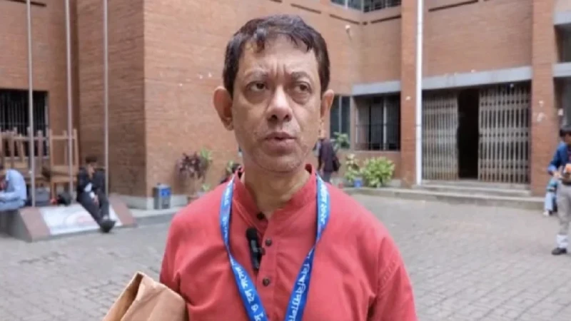 ডাকসুর ভোট গণনায় সময় লাগার যে কারণ বললেন অধ্যাপক শামীম রেজা