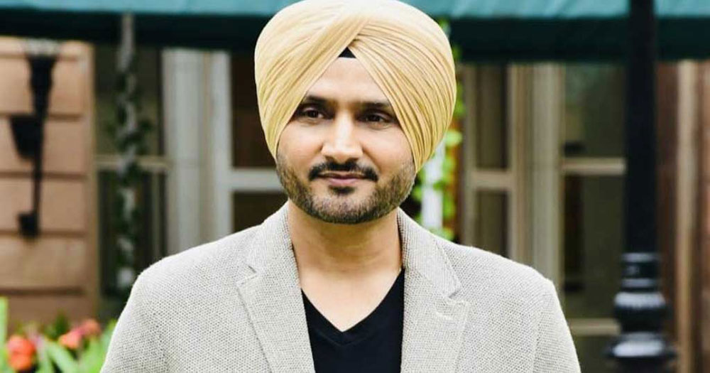 পাকিস্তানের সঙ্গে সম্পর্কের উন্নতি হওয়া দরকার: হরভজন