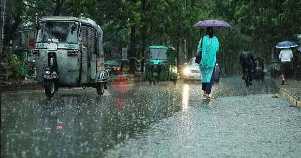 ঢাকায় হালকা বৃষ্টি হতে পারে আজ