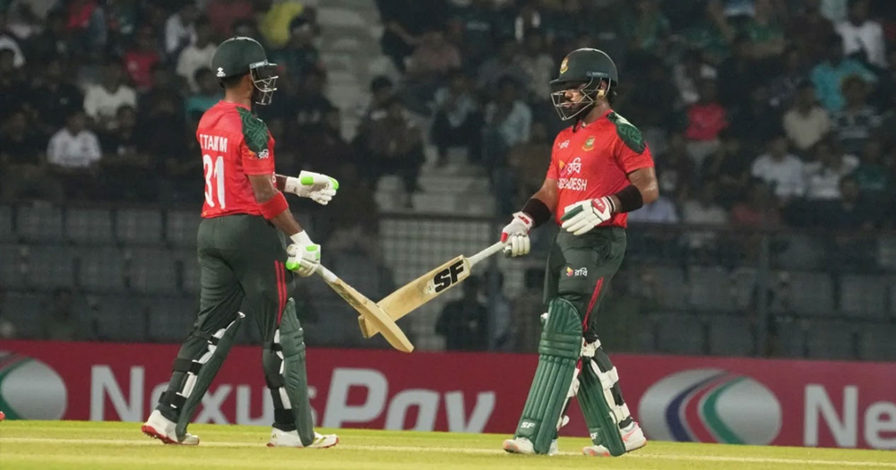 ১৩ বলে ০ রানে বাংলাদেশের দুই ওপেনারই আউট