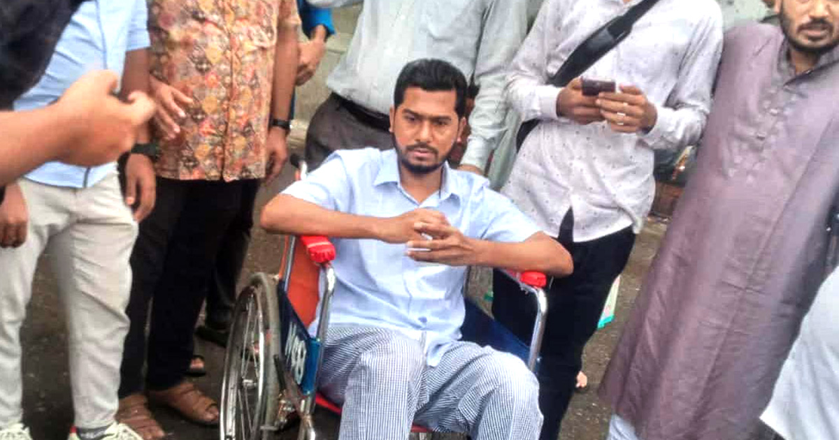 হাসপাতাল থেকে বাসায় ফিরলেন নুর