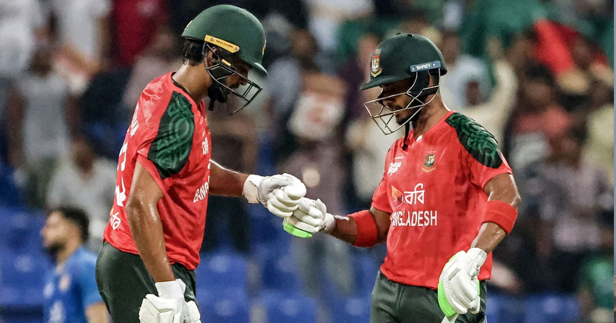 কোনোরকমে দেড়শ ছুঁয়েছে বাংলাদেশ