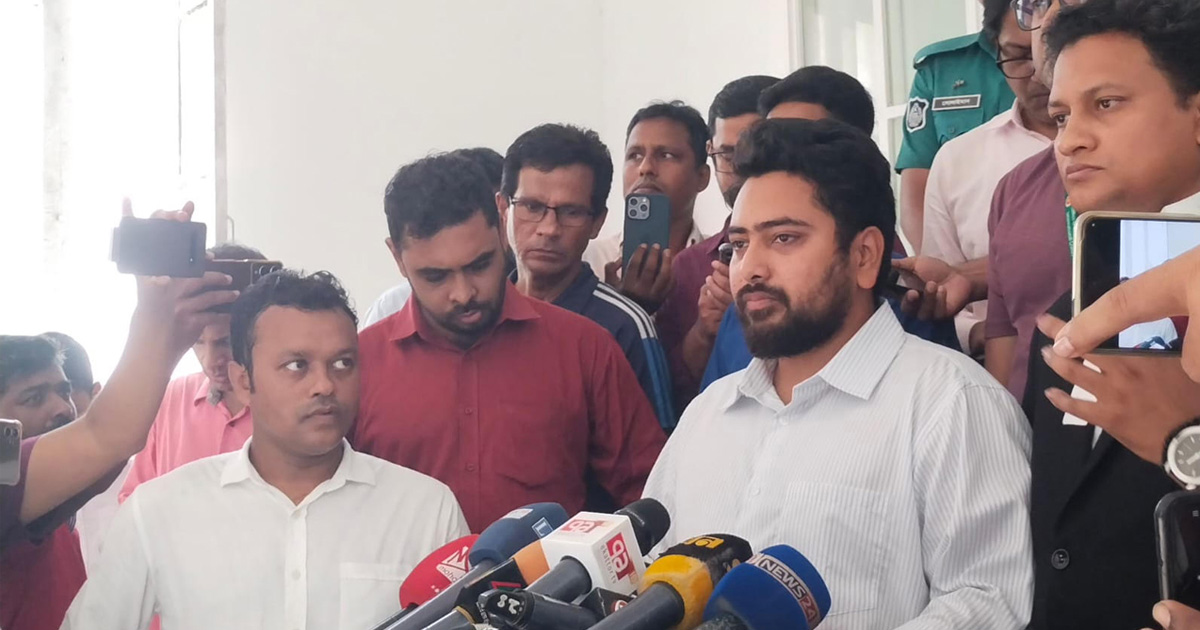 দল হিসেবে আওয়ামী লীগকে বিচারের আওতায় আনা উচিত: নাহিদ ইসলাম