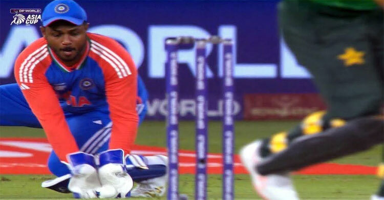 ফাখর জামানের আউট সিদ্ধান্ত ঘিরে তুমুল বিতর্ক