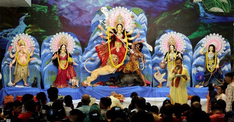 আজ মহাঅষ্টমী, হবে কুমারী পূজা