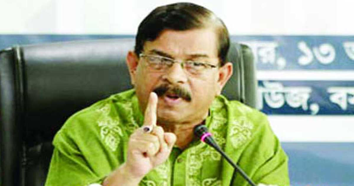 পোস্ট এডিট করে’ মান্না বললেন,‘মামলা করব না কিন্তু প্রতিবাদ তো করব’