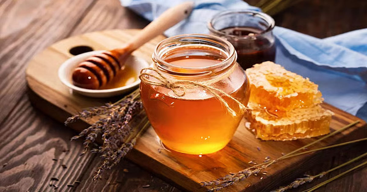 সর্দি-কাশি কমাতে ওষুধ নয়, আগে মধু খান