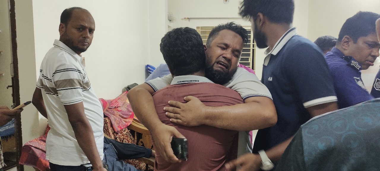 লক্ষ্মীপুরে মা-মেয়েকে জবাই করে হত্যা, স্বর্ণালংকার লুট