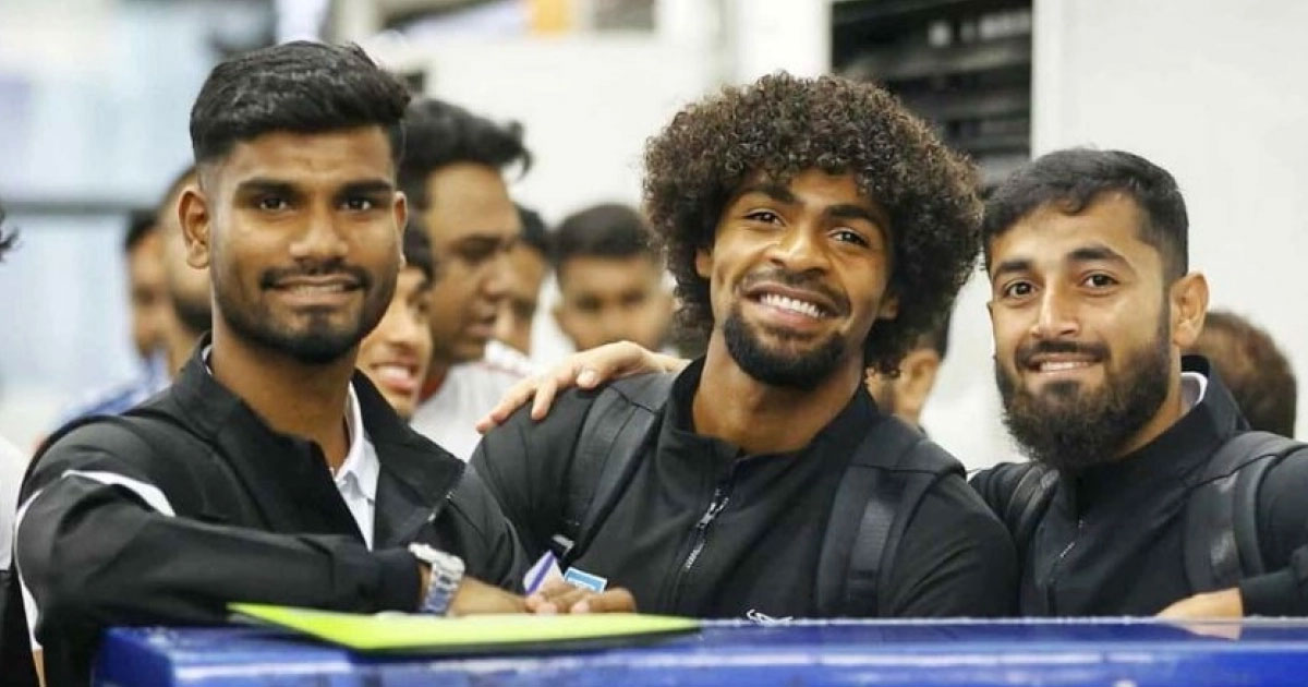 ফ্লাইটের  দেড় ঘণ্টা আগে ফাহমিদুলের ভিসা, হংকং রওনা হলেন হামজারা