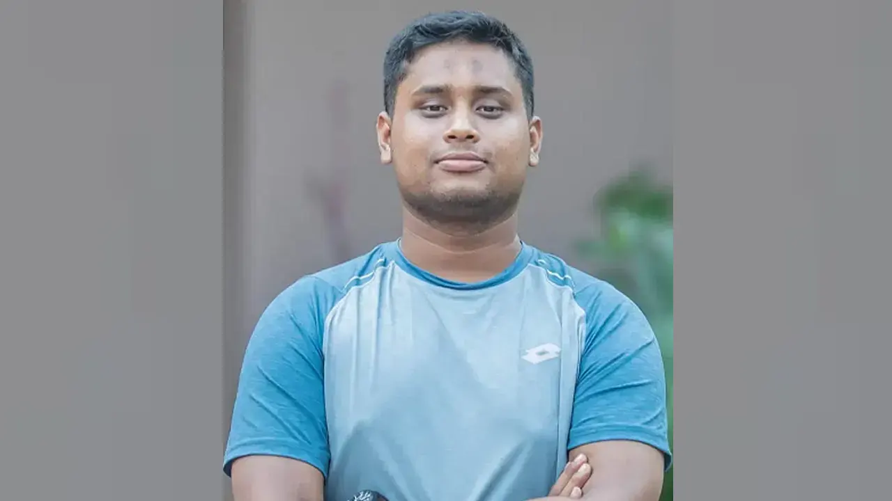 শাপলা প্রতীক না দিলে ইসির নিবন্ধনের প্রয়োজন নেই : হাসনাত