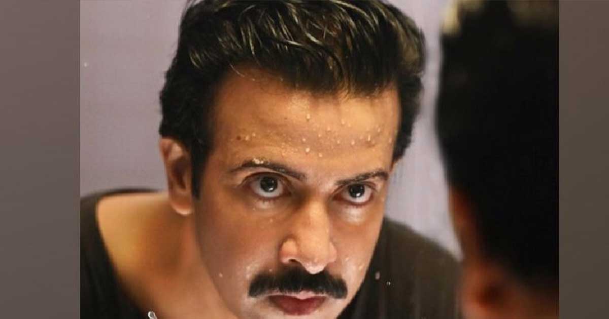 ক্লিন শেভড, মোটা গোঁফ, 'সোলজার'-এর নতুন লুকে শাকিব খান