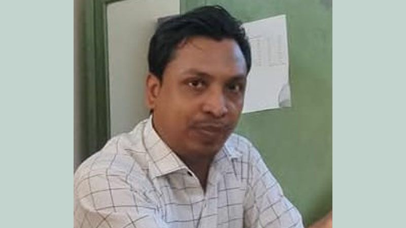 পটিয়ায় এক ইউপি সচিবকে লাঞ্ছিত, থানায় জিডি