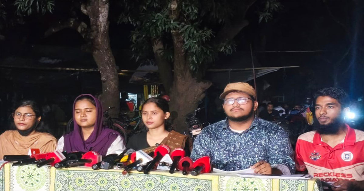 রাকসু নির্বাচন : জরিপে তিন পদেই এগিয়ে ছাত্রশিবির সমর্থিত প্যানেল