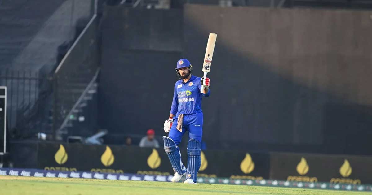 নবির ঝড়ে আফগানিস্তান তুলল ২৯৩ রান