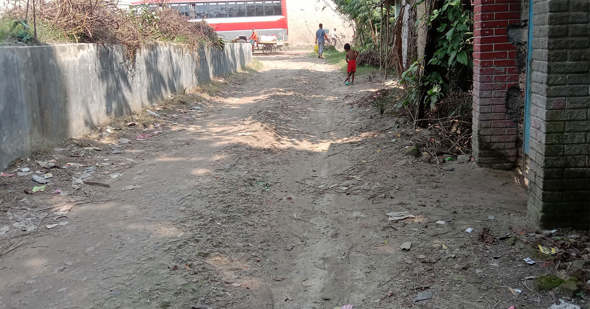 নাগরিক সুবিধা বঞ্চিত নওয়াপাড়া পৌরবাসী
