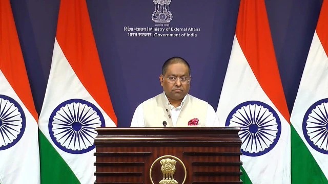 ট্রাম্পের দাবি 'মিথ্যা': রুশ তেল নিয়ে মোদির সঙ্গে কোনো কথা হয়নি, জানাল ভারতের বিদেশ মন্ত্রক