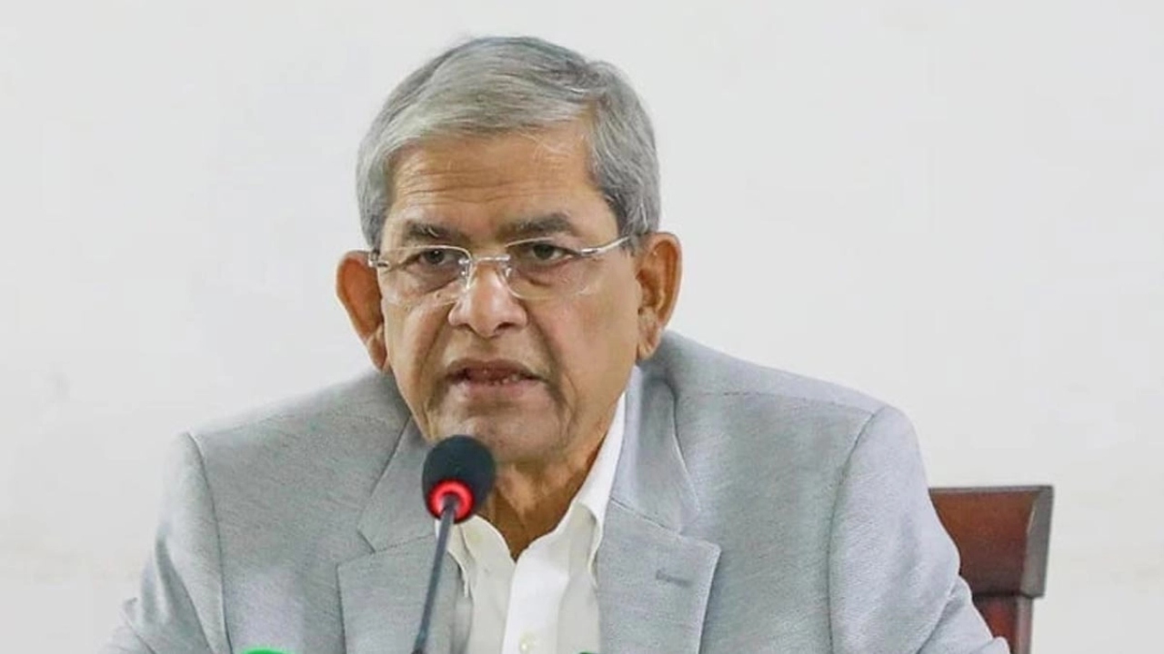 গুলশান কার্যালয়ে সাংবাদিকদের ওপর হামলায় দুঃখ প্রকাশ করলেন মির্জা ফখরুল