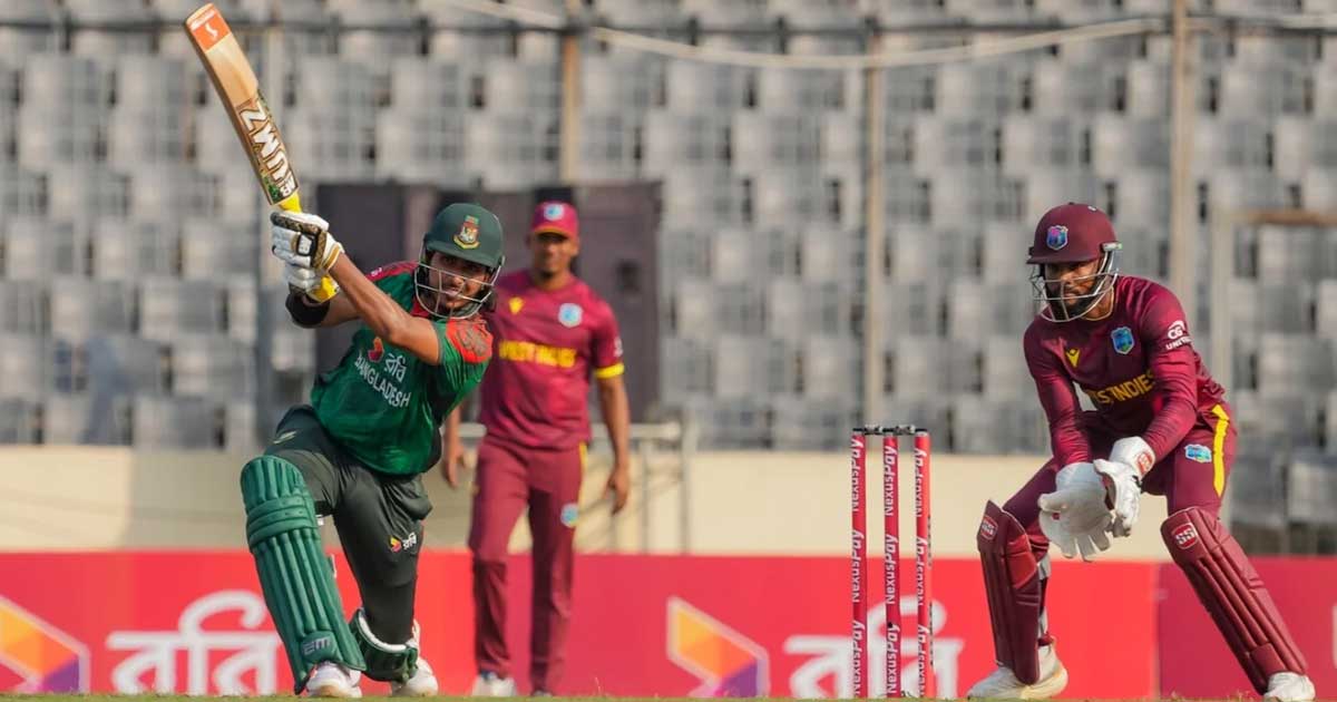 সুপার ওভারে ১ রানে হারল বাংলাদেশ