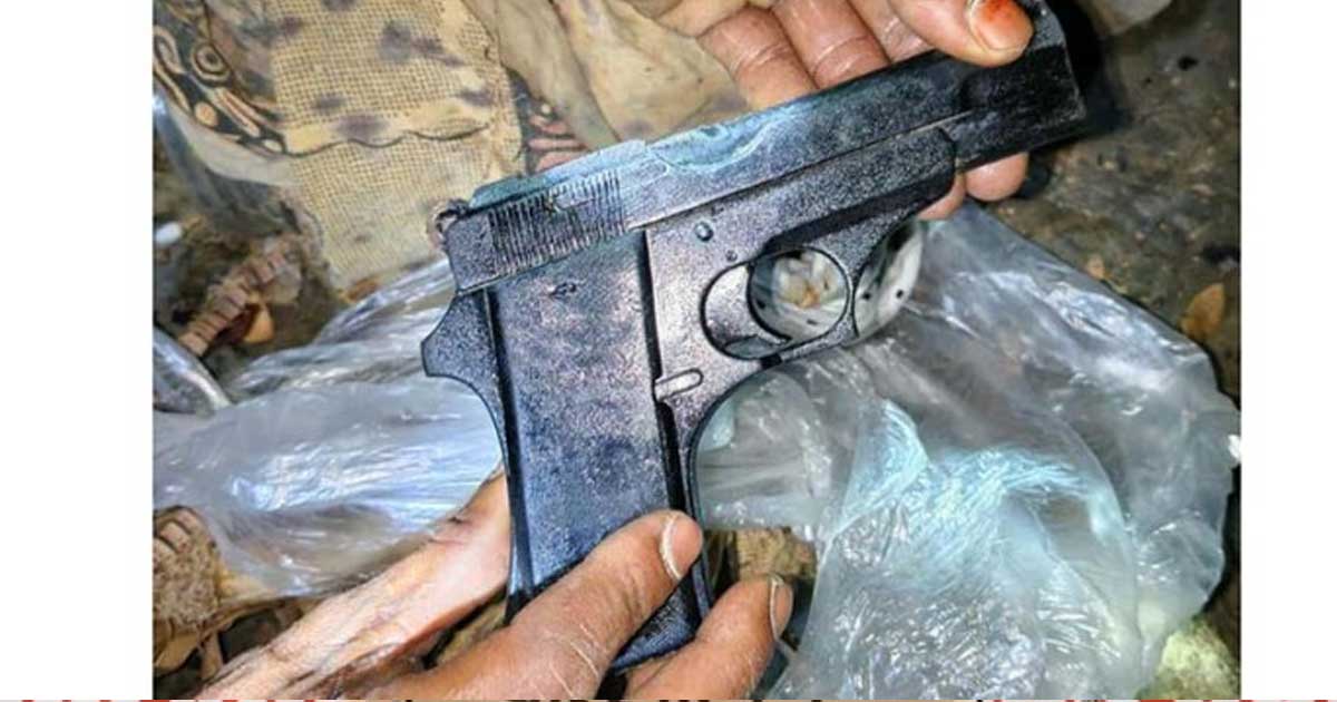 যশোরে পুলিশের অভিযানে পিস্তল উদ্ধার