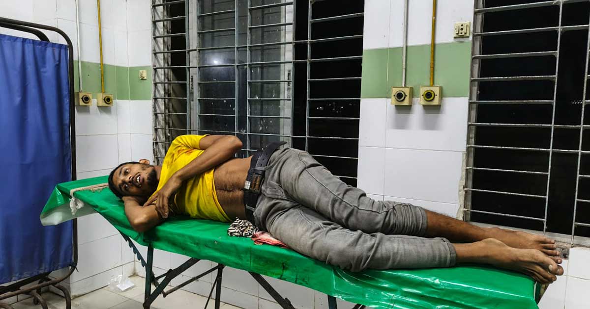 বরগুনায় ক্যারাম খেলা নিয়ে সংঘর্ষ, বাকপ্রতিবন্ধীসহ আহত দুই