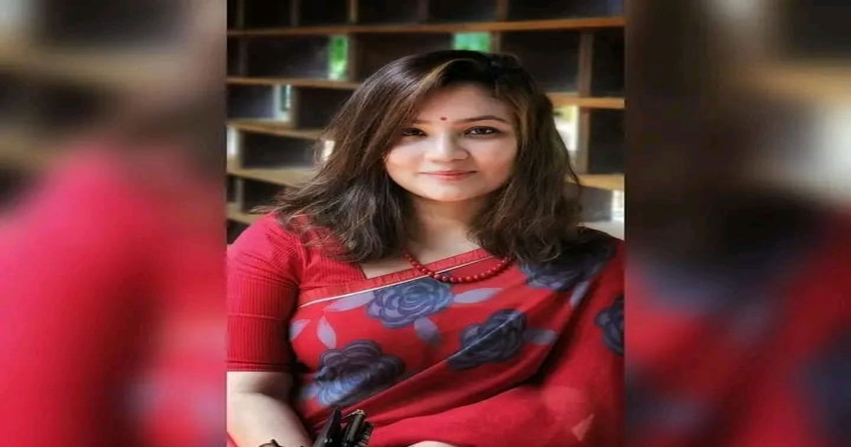 হিজাব মন্তব্যে রাবি শিক্ষক মামুনকে কড়া জবাব দিলেন মোনামি