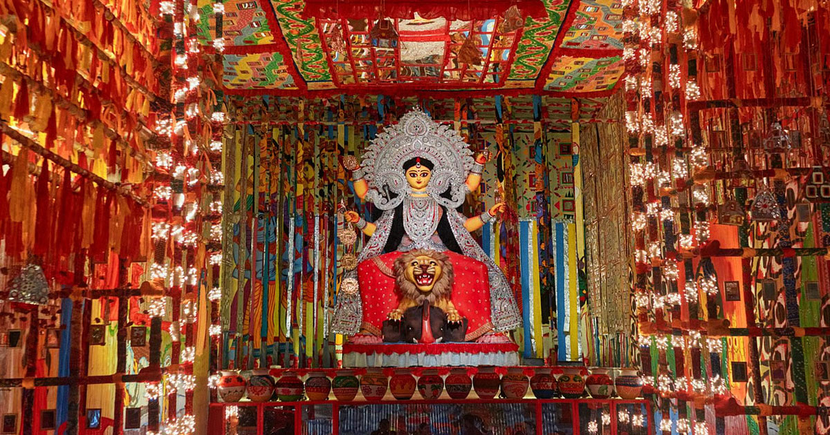 সারাদেশে উদযাপিত হচ্ছে দেবী জগদ্ধাত্রী পূজা