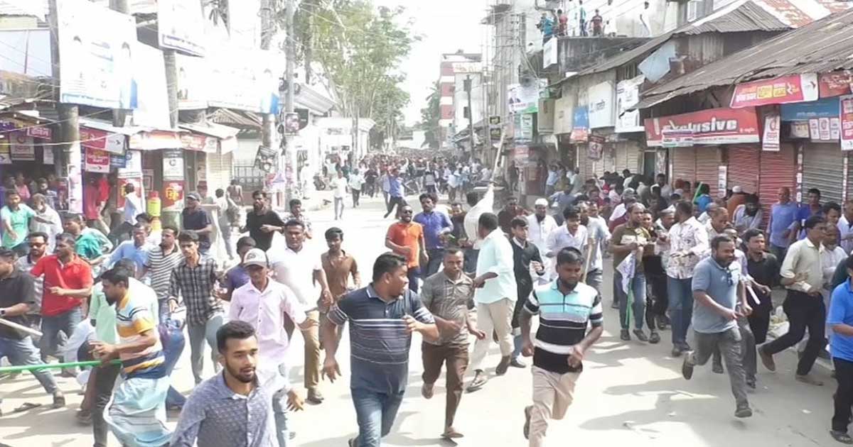 ভোলায় বিএনপি-বিজেপি সংঘর্ষ, আহত ৫০