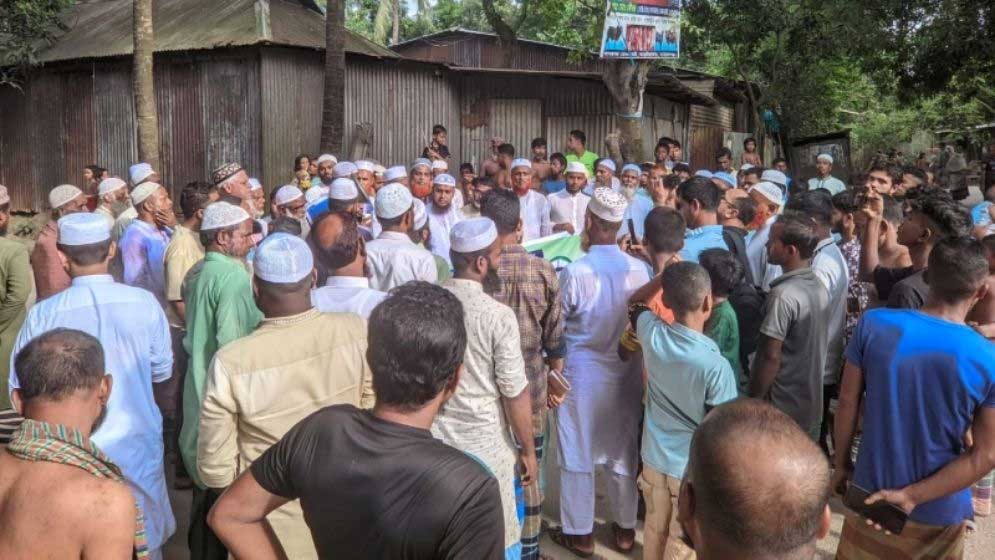 জামায়াতের উঠান বৈঠকে বিএনপির হামলা