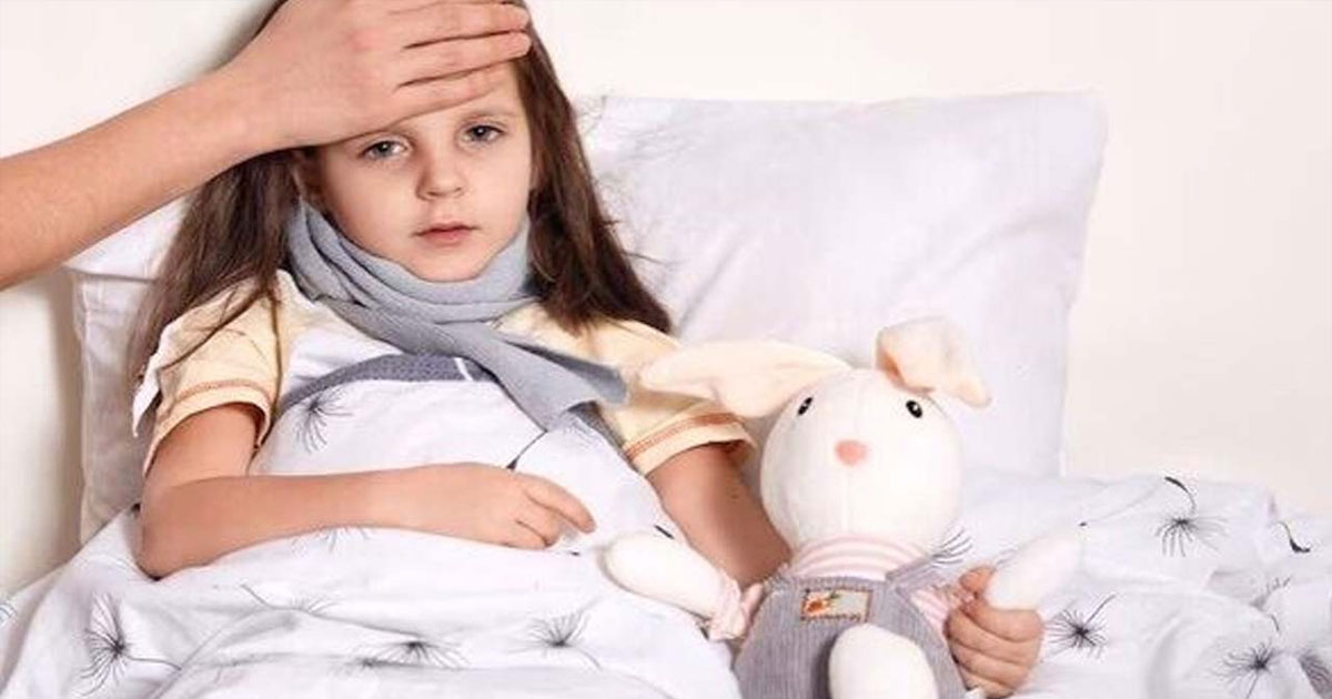 শিশুদের মধ্যে ব্লাড ক্যান্সারের সাধারণ লক্ষণ ও সচেতনতা