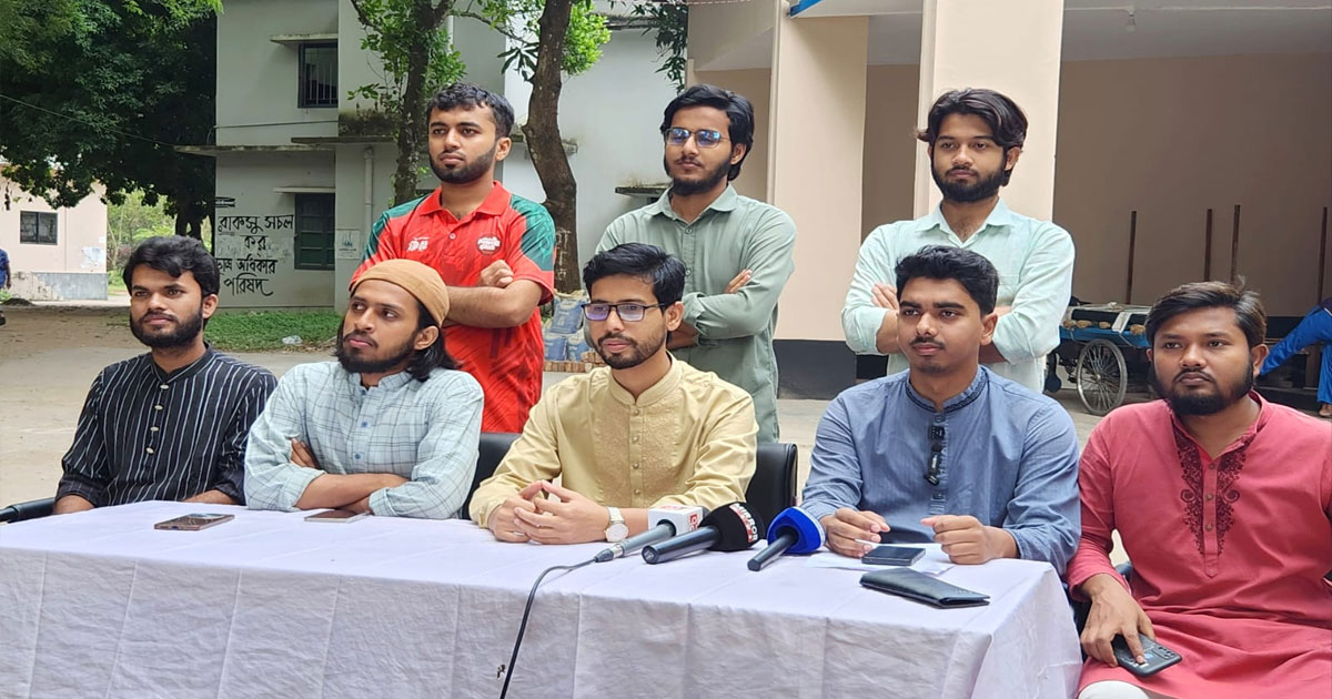 রাকসু প্রতিনিধিদের ঘোষণা, এক মাসে বাস্তবায়ন হবে ১২ দফা কর্মসূচি