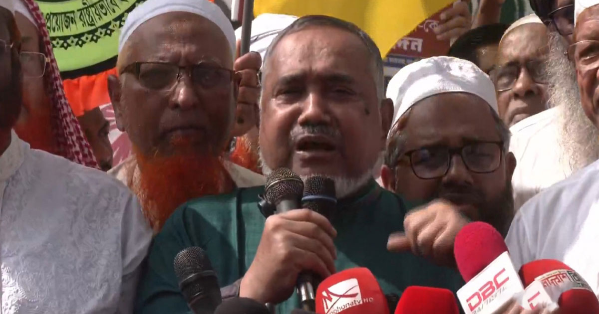 সোজা আঙুলে ঘি না উঠলে বাঁকা করব : তাহের