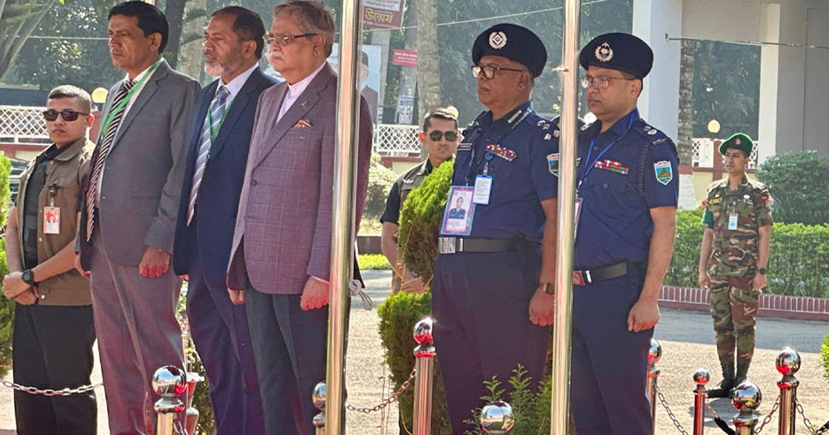 দুই দিনের সফরে নিজ জেলা পাবনায় রাষ্ট্রপতি সাহাবুদ্দিন