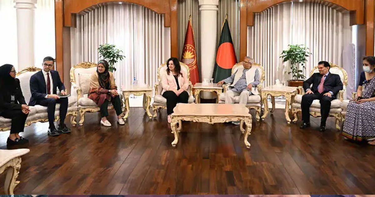 নির্বাচনের প্রস্তুতি নিচ্ছি, যা জাতির জন্য ঐতিহাসিক মুহূর্ত: প্রধান উপদেষ্টা