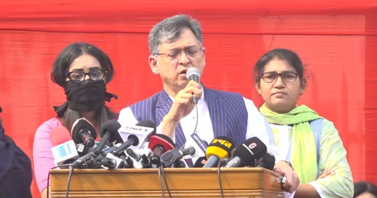 ‘ধর্মের নামে ব্যবসা করা দলটির হাতেই নারীরা নির্যাতিত’