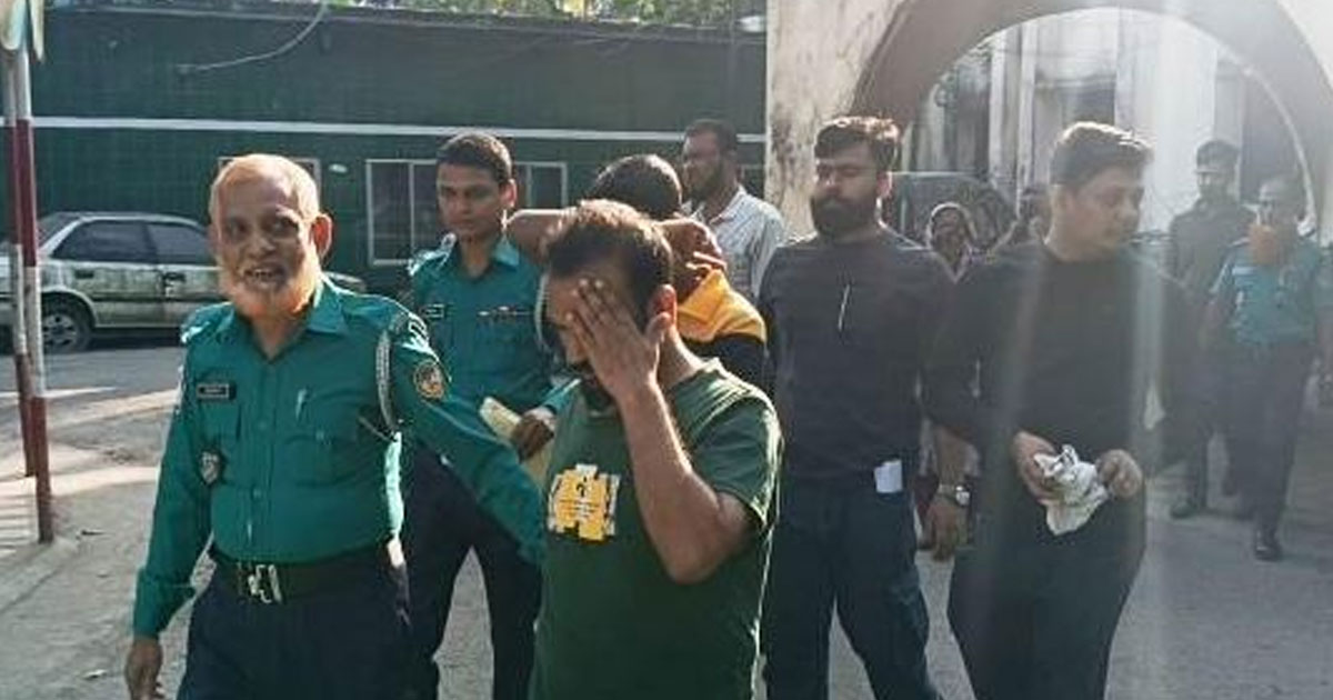 বরিশালে পুলিশকে কামড়ে ছাত্রদল নেতার পলায়ন, আটক ৪