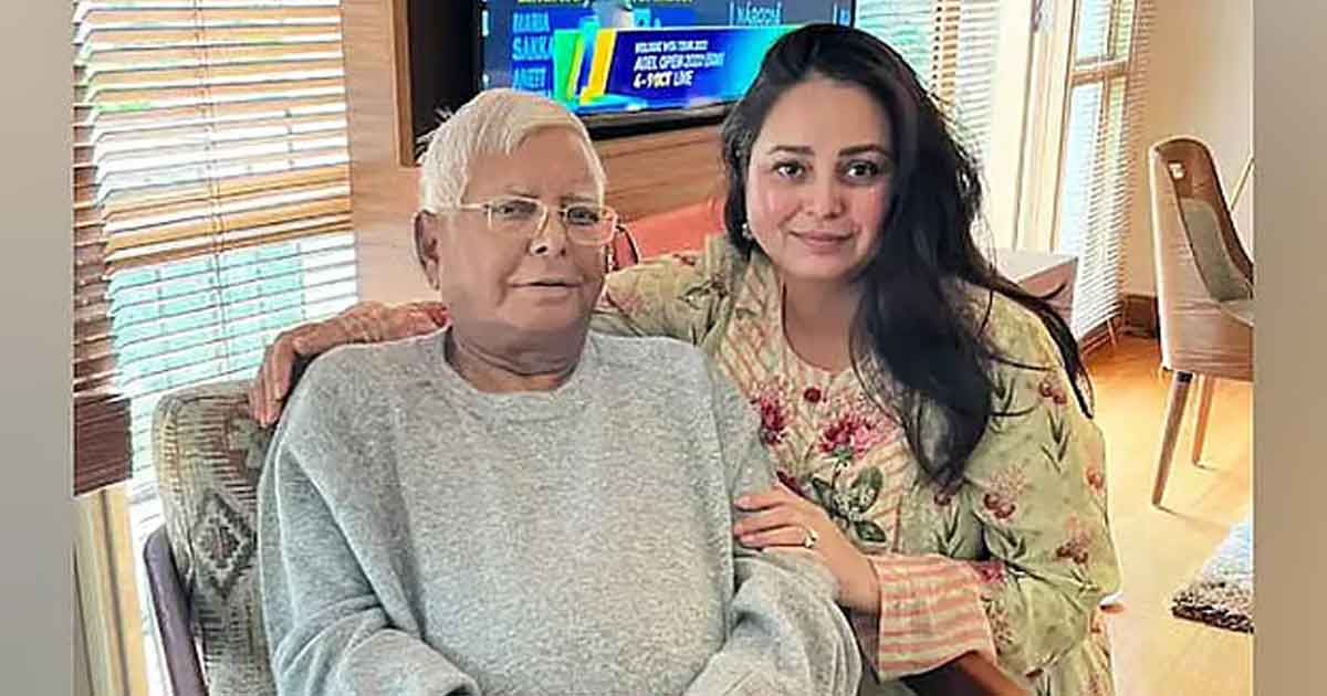আমি রাজনীতি ছেড়ে দিচ্ছি : লালুপ্রসাদের মেয়ে রোহিনী