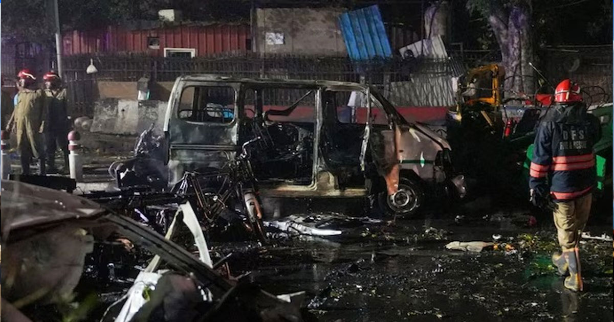 দিল্লিতে গাড়িবোঝাই বোমায় হামলা:ধরা পড়লো মূল হামলাকারীর সহযোগী