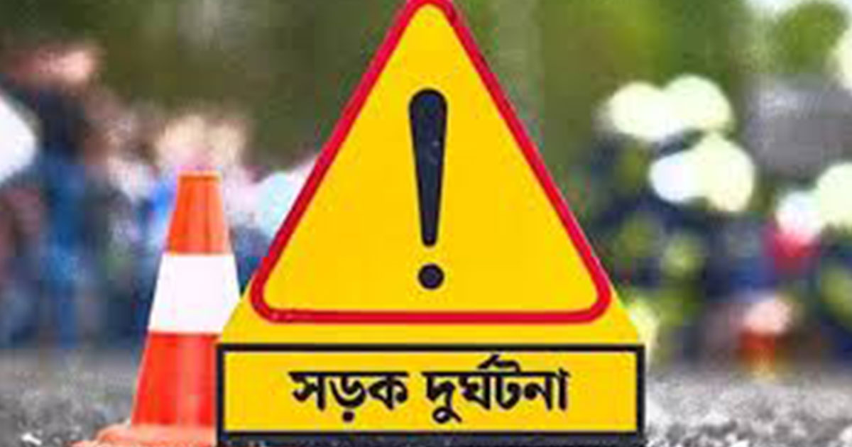 খোকসায় বা‌সের ধাক্কায় ন‌সিমন চালক নিহত